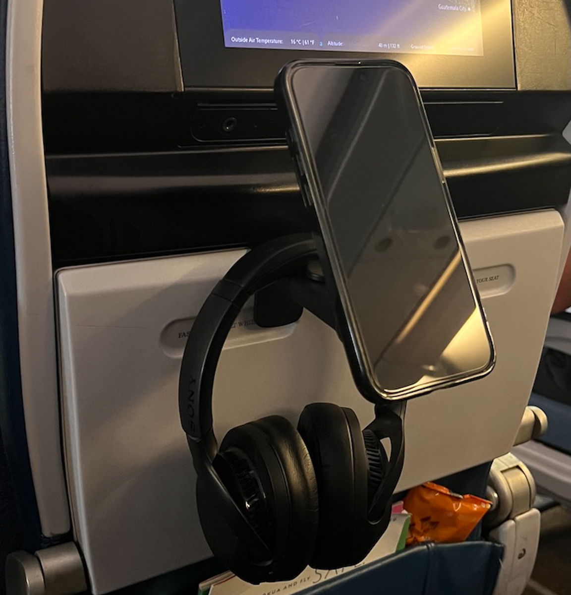 JOYROOM MagSafeHolder 1