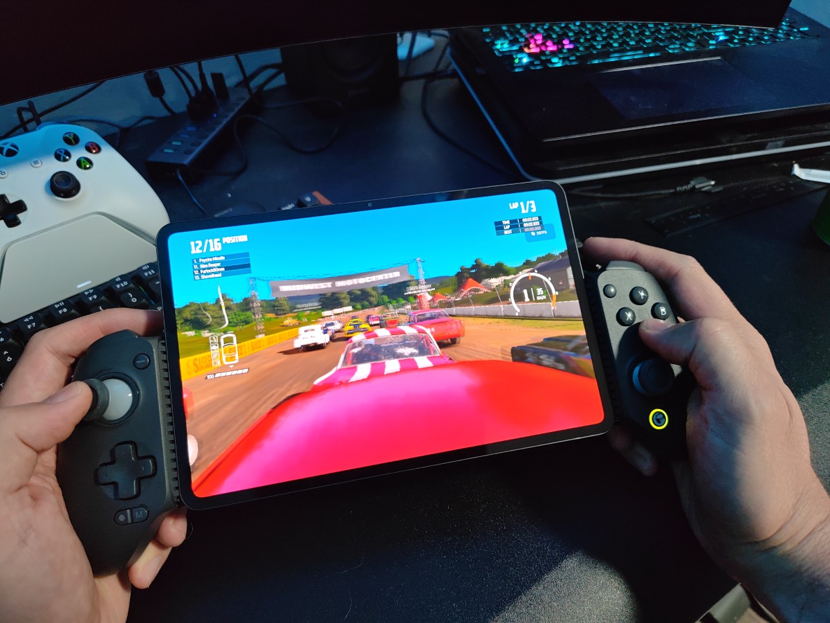 redmagic astra gaming tablet 1