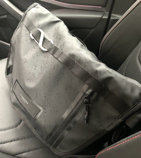 Timbuk2 StashMessenger 1